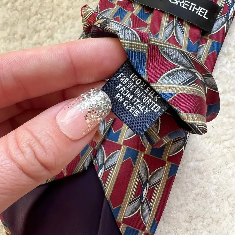 Henry Grethel Maroon Geometric Pattern Vintage Silk Career Necktie